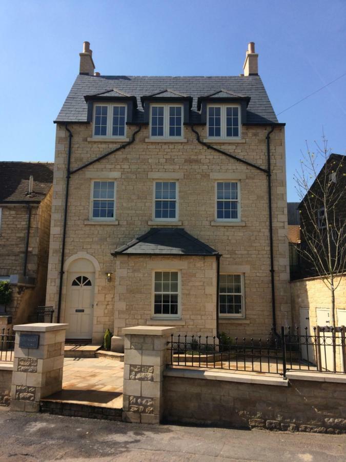 Quarry House Apartment Stamford Exterior photo